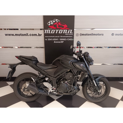 YAMAHA MT-03 PRETA 2025